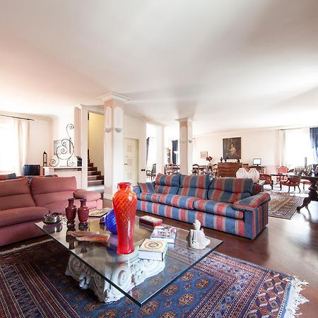 La Gare B&B Fiera Magenta Kültér fotó