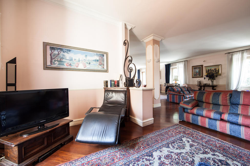 La Gare B&B Fiera Magenta Kültér fotó